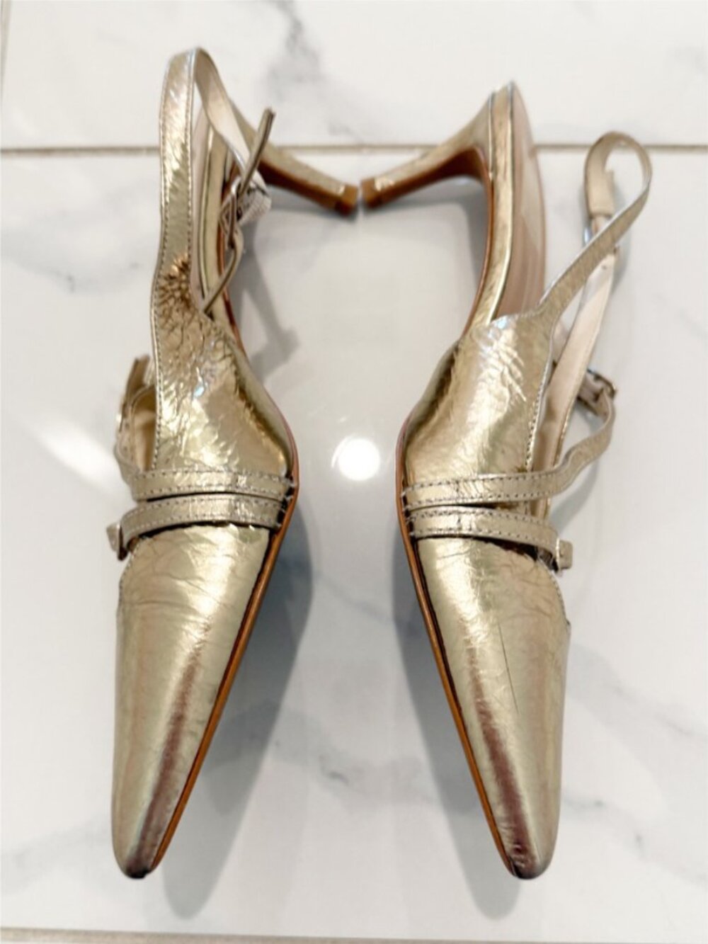 DV by Dolce Vita PAMLA GOLD FLATS DISTRESSED LEATHER 7 - Picture 5 of 10